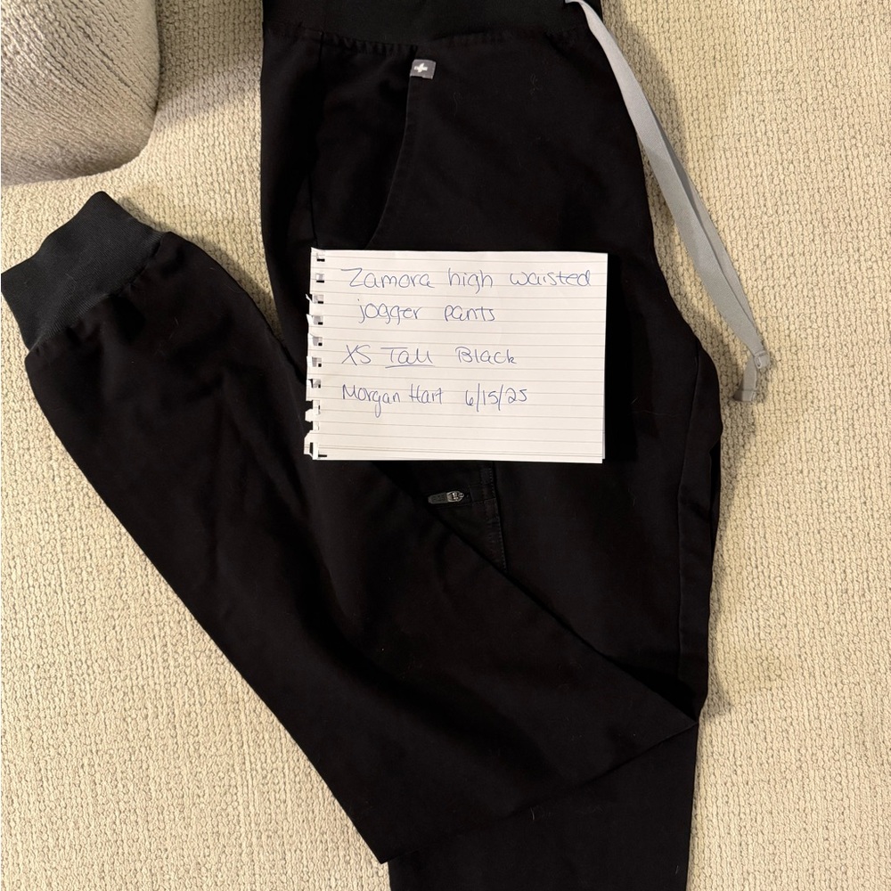 Zamora FIGS scrubs, high waisted